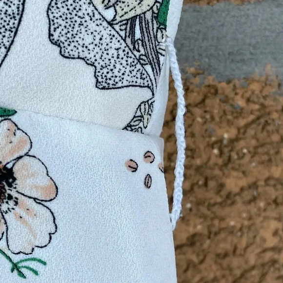 Little Moon Petunia Jumpsuit size 00 - Picture 15 of 16